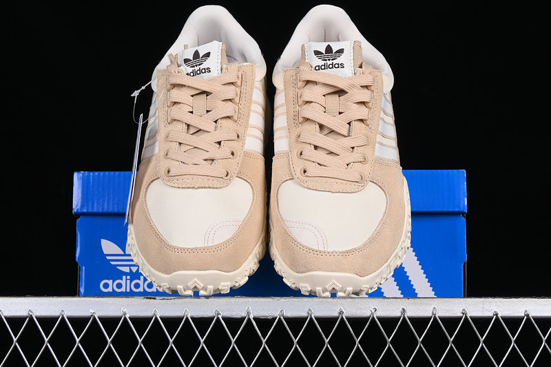 adidasMens Retropy E5 W.R.P. - Magic Beige