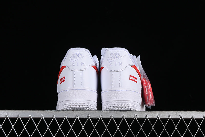 NikeMens Air Force 1 AF1 Low Supreme - Red/White