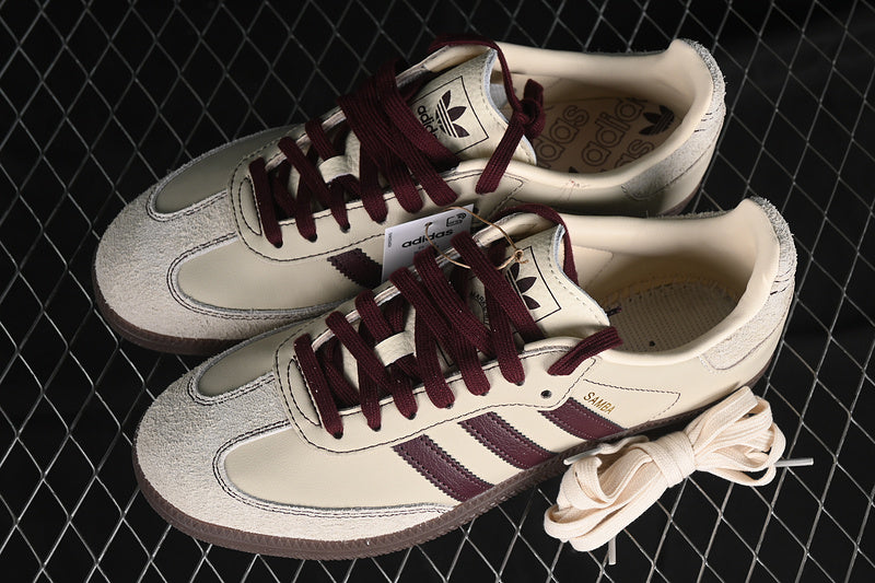 adidasWMNS Samba - Wonder White/Maroon