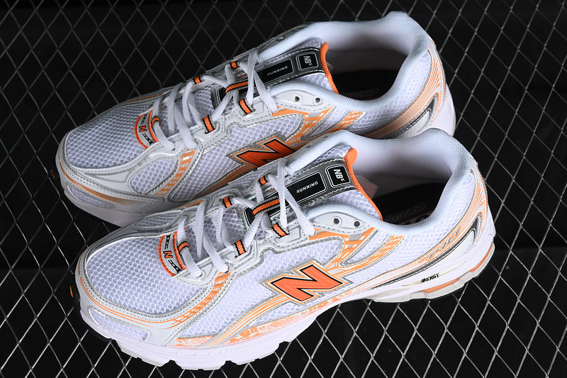 New Balance 740 - Silver/Orange