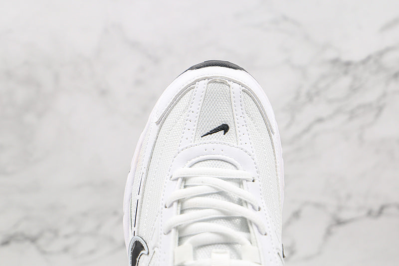 NikeMens Initiator - White/Black