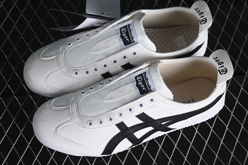 Onitsuka Tiger Mexico Slipon - Black/White