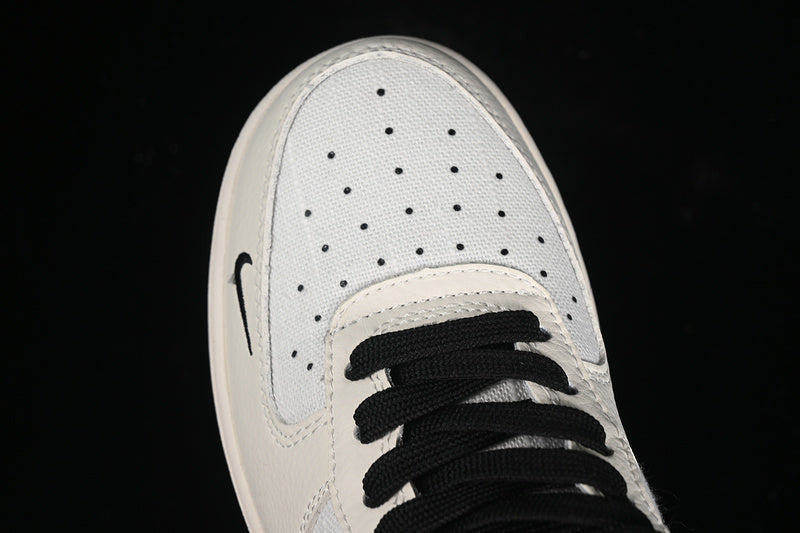 NikeMens Air Force 1 AF1 Low - White/Black