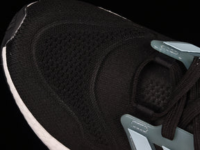 adidasMens UltraBoost 22 - Magic Grey