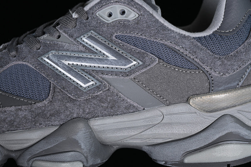 New Balance 9060 - Magnet