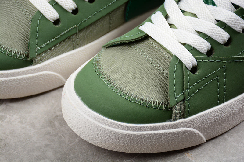 NikeMens Blazer 77 low - Jumbo Green