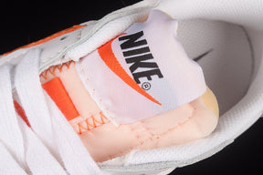 NikeWMNS Blazer Low 77 Jumbo - White/Orange
