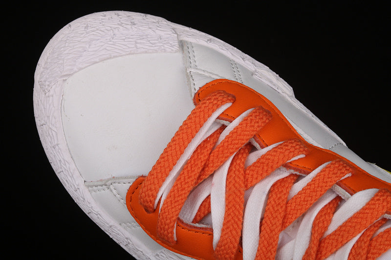 NikeMens Blazer Low x  Sacai - Magma Orange