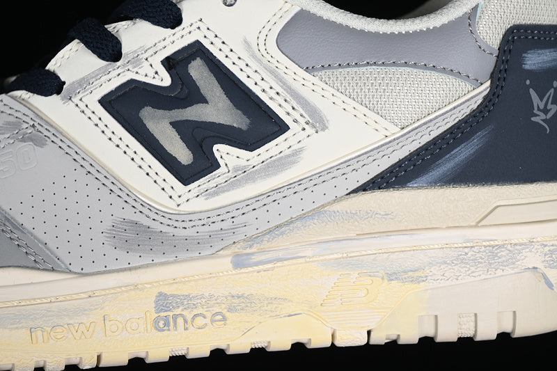 New Balance 550 - White/Grey