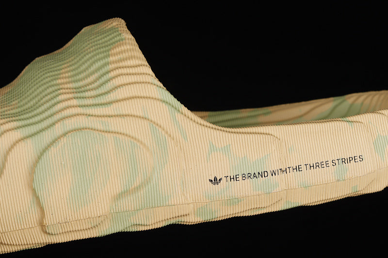 adidasMens Adilette 22 - Sand/Lime Slides