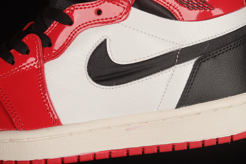 Air Jordan 1 AJ1  Zoom CMFT - Patent Red