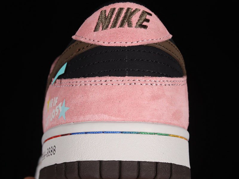 NikeMens SB Dunk Low - Pink/Brown