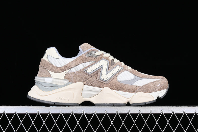 New Balance 9060 - Driftwood