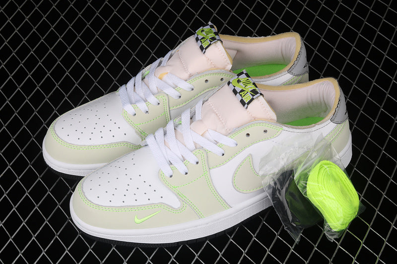 Air Jordan 1 AJ1 Retro Low - White Ghost/Green