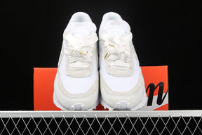 sacai x NikeWMNS LDWaffle - White Nylon