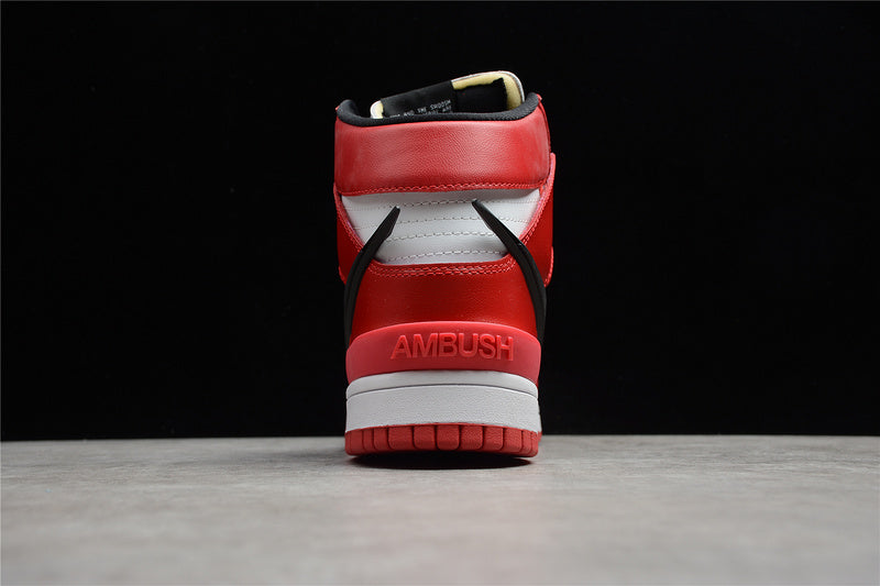Ambush x NikeMens Dunk High - Varsity Red