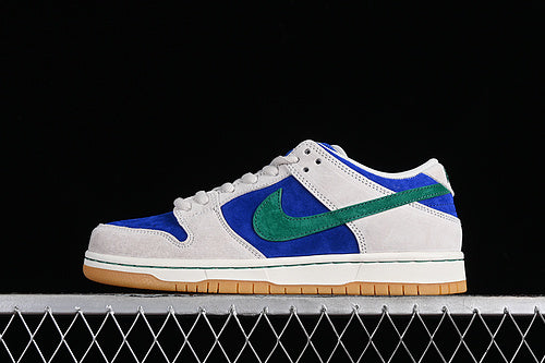 NikeMens SB Dunk Low - Hyper Royal/Malachite