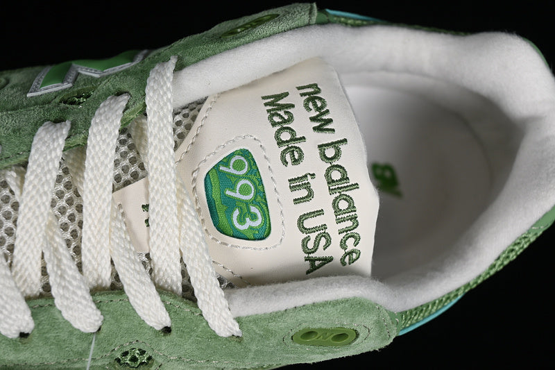 New Balance 993 x Teddy Sentis - Chive