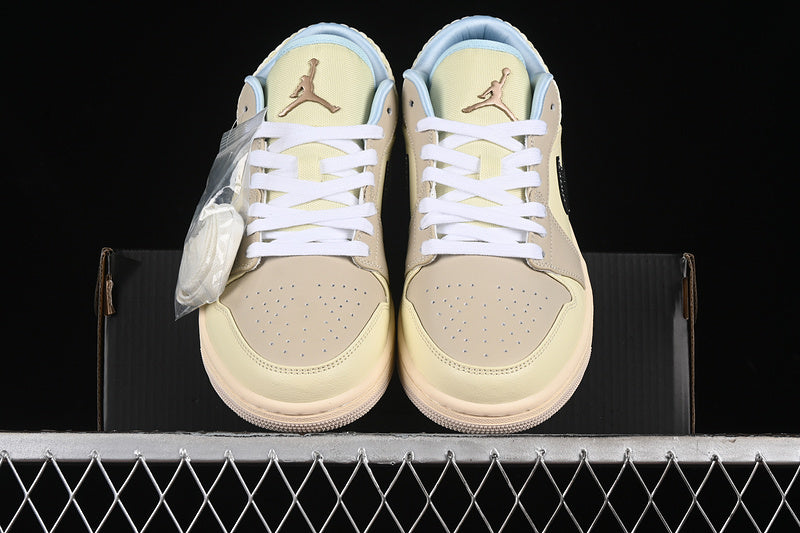 Air Jordan 1 AJ1 Low Sanddrift - Glacier Blue