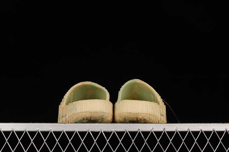 adidasMens Adilette 22 - Sand/Lime Slides