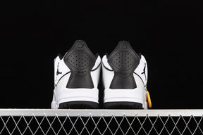 Air Jordan 23 Courtside - White