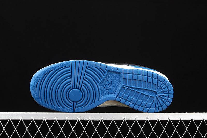 NikeSB Dunk Low - White/Blue