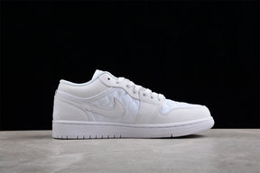 Air Jordan 1 AJ1 Low Quilted - Triple White