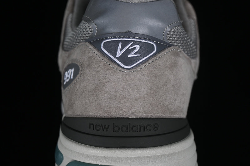 New Balance 991v2 - Stone Island