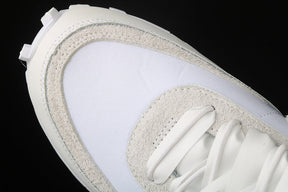 sacai x NikeWMNS LDWaffle - White Nylon