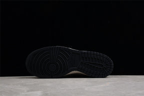 Otomo Katsuhiro x NikeSB Dunk Low - Steamboy