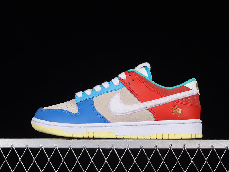 NikeMens Dunk Low - Year of The Rabbit Blue