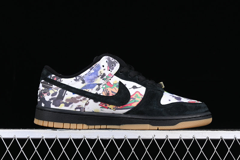 Supreme x NikeSB Dunk Low - Rammellzee