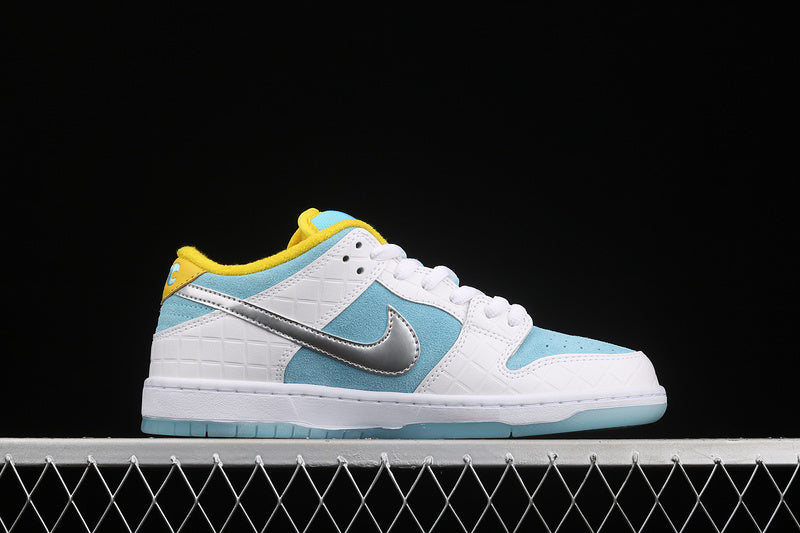 FTC x NikeSB Dunk Low - Lagoon Pulse