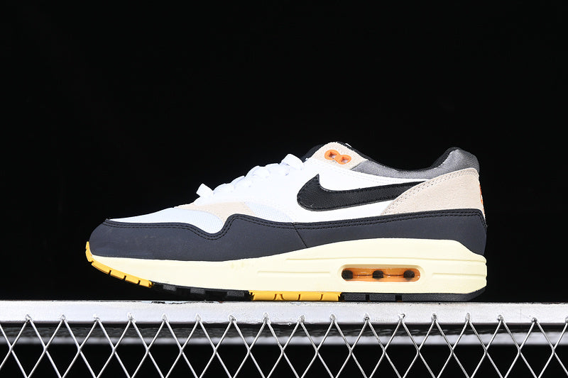 NikeMens Air Max 1 AM1 - Athletic Department