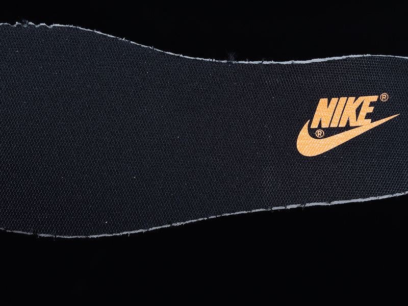 NikeMens Dunk Low - Goldenrod