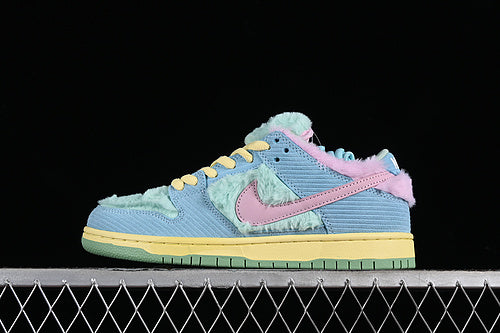 NikeSB Dunk Low - Verdy Visty