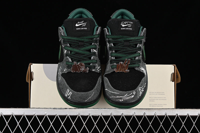 NikeMens SB Dunk Low x There SkateBoards - Gorge Green