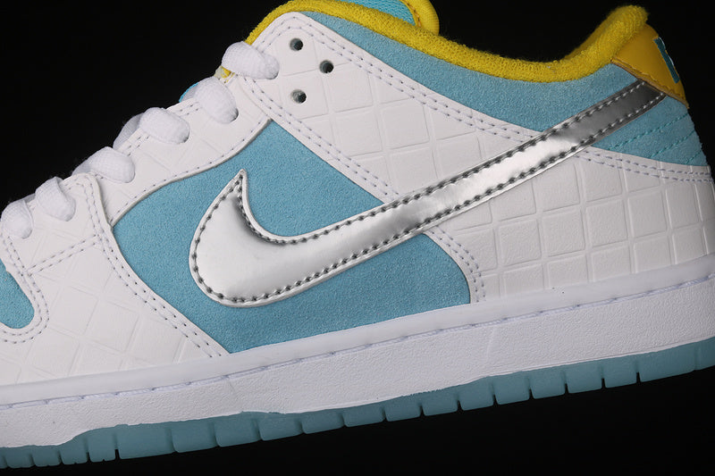 FTC x NikeSB Dunk Low - Lagoon Pulse