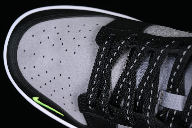 NikeMens Dunk low strike - Grey/Green