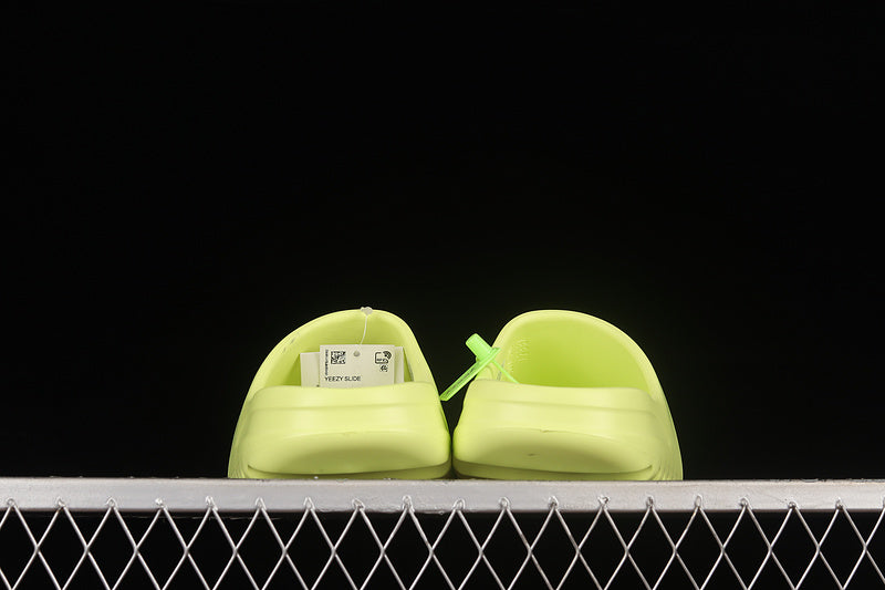 adidasWMNS Yeezy Slide - Glow Green