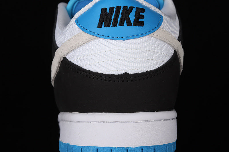 NikeMens SB Dunk Low - Laser Blue