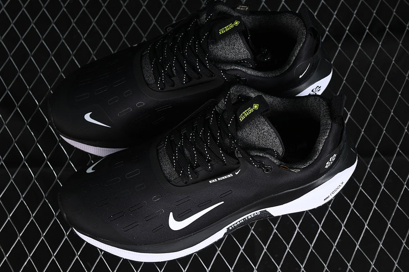 NikeMens Infinity Run 4 Gore-Tex ReactX  - Black