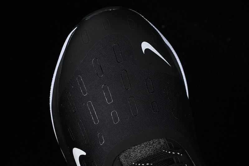 NikeMens Infinity Run 4 Gore-Tex ReactX  - Black