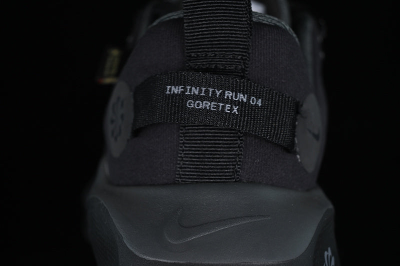 NikeMens Infinity run 4 Gore tex - All Black
