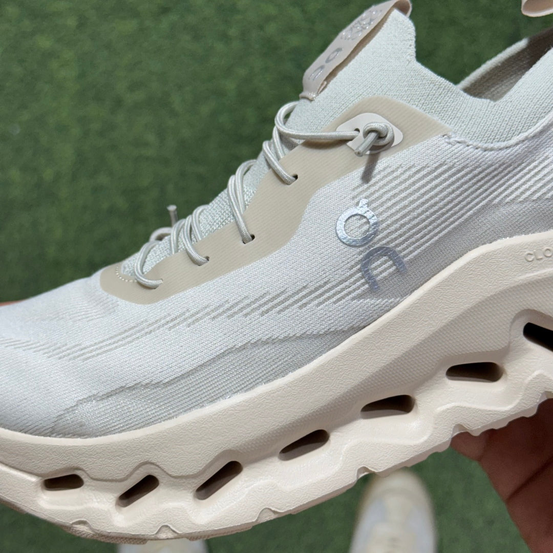 OnRunning Cloudtilt - Loewe Sand
