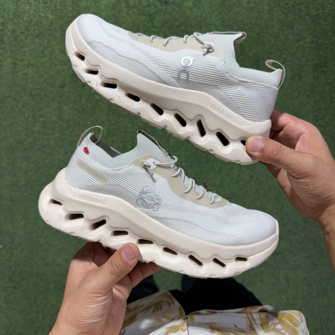 OnRunning Cloudtilt - Loewe Sand