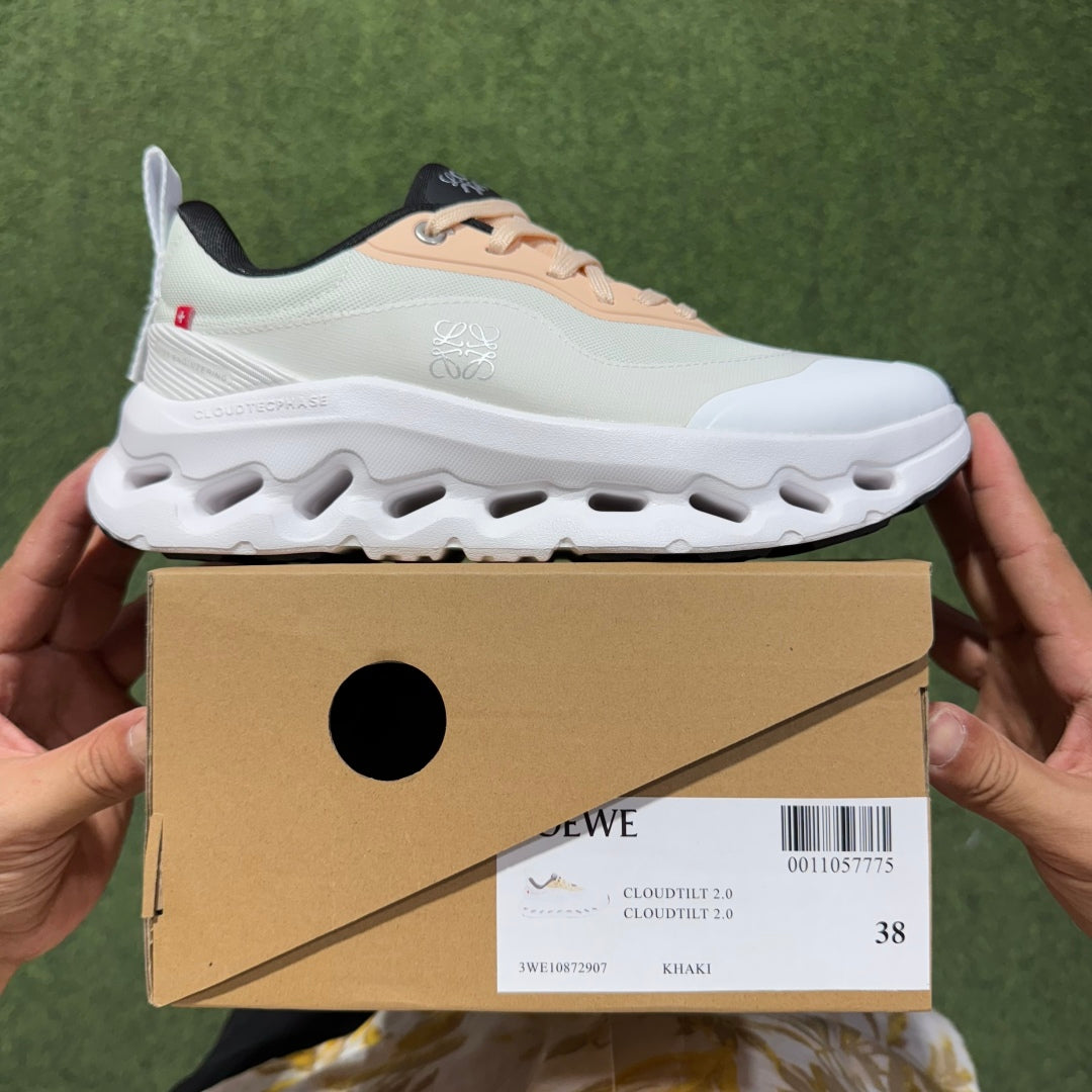 OnRunning Cloudtilt 2 - Tan White Gum