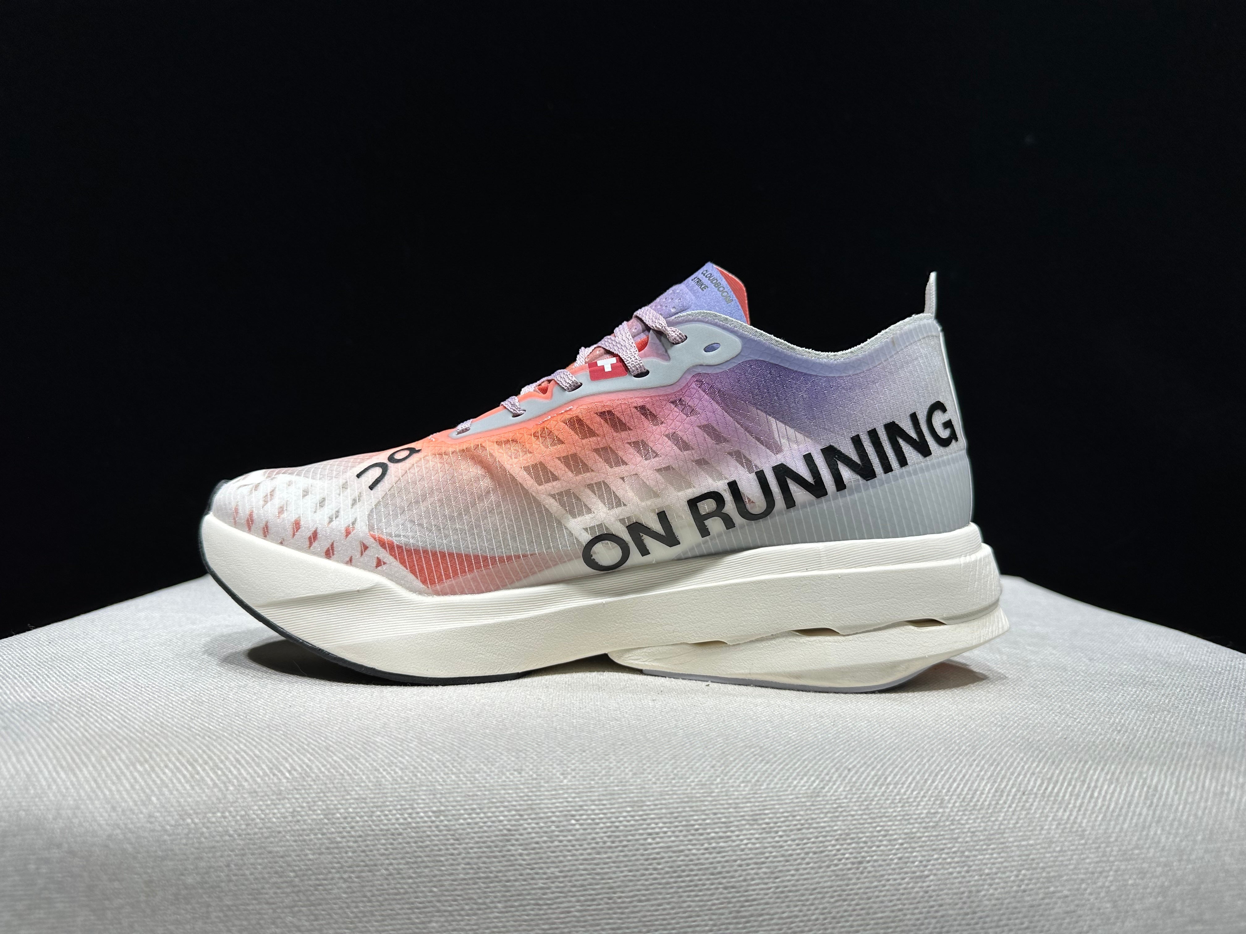 OnRunning Cloudboom Strike - Prism Capsule Collection