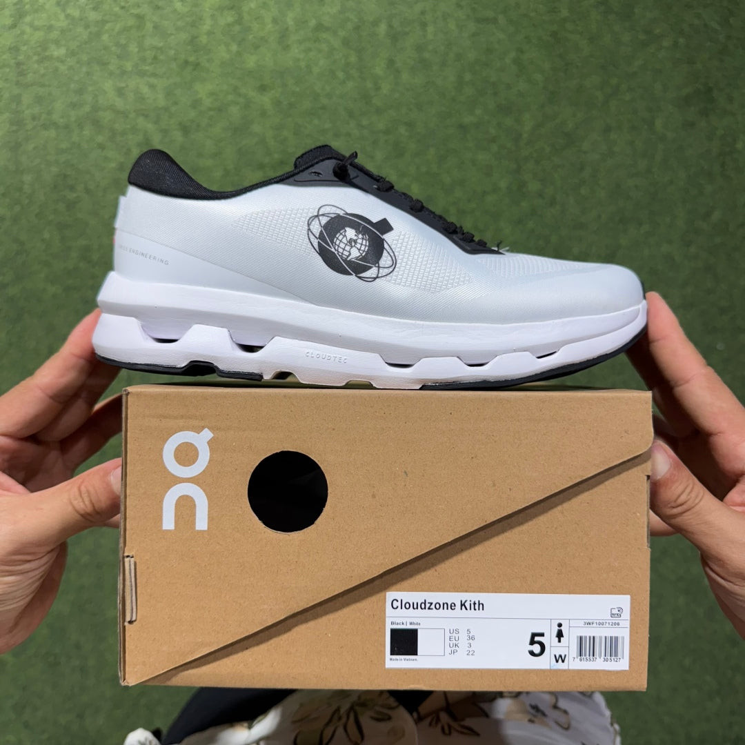 OnRunning Cloudzone - White Black