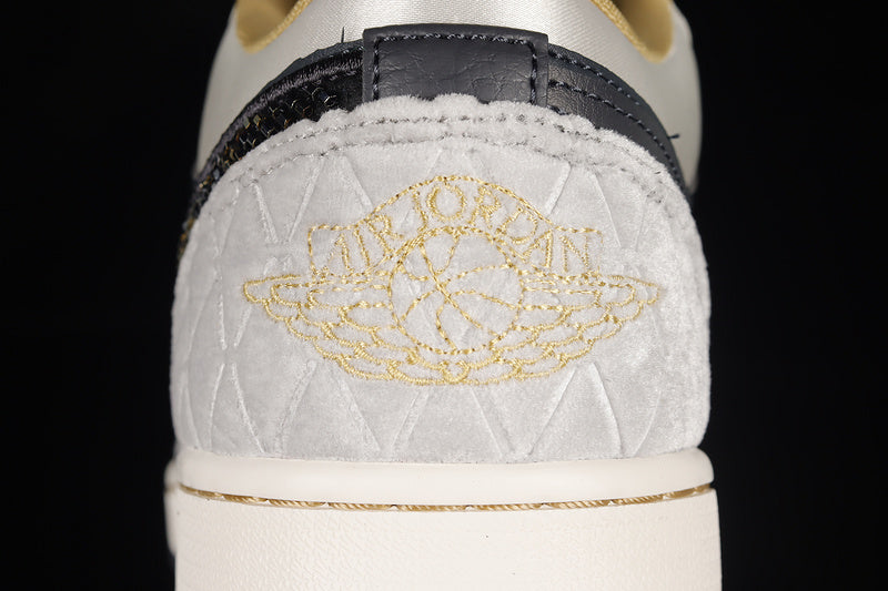 WMNS Air Jordan 1 AJ1 Low - Beaded Swoosh